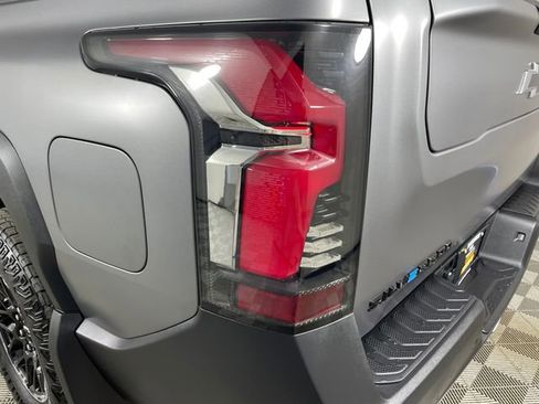 Certified 2026 Chevrolet Silverado EV Trail Boss w/ Plus Package AWD/4WD image 19