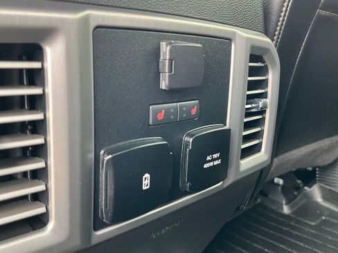 Used 2018 Ford F150 Platinum w/ Equipment Group 701A Luxury AWD/4WD image 22