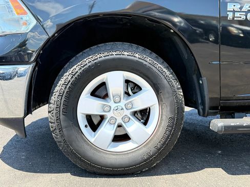 Used 2016 RAM 1500 Classic SLT AWD/4WD image 37