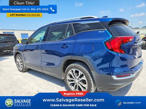Used 2021 GMC Terrain SLT w/ Infotainment Package II FWD image 3