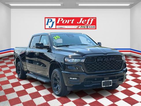 Used 2025 RAM 1500 Big Horn AWD/4WD image 2