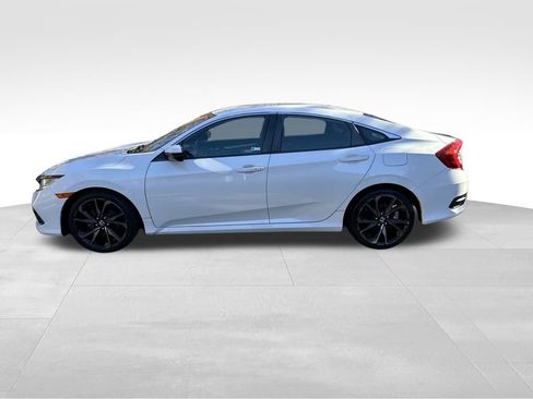 Used 2020 Honda Civic Sport image 2