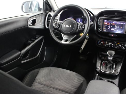 Used 2022 Kia Soul LX w/ Technology Package FWD image 28