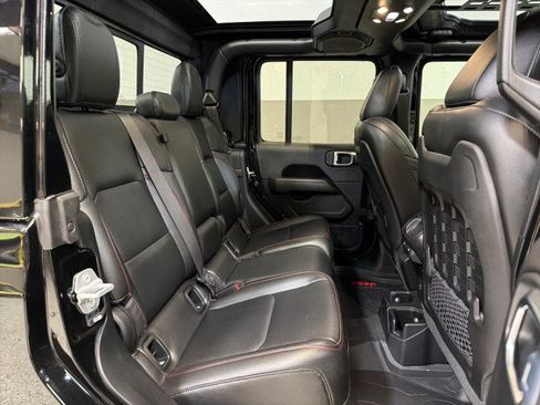 Used 2020 Jeep Gladiator Rubicon image 45