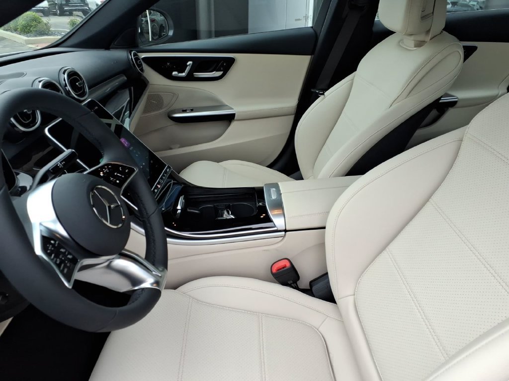 Certified 2026 Mercedes-Benz C 300 4MATIC Sedan image 14