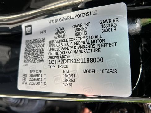 Used 2025 GMC Canyon AT4 AWD/4WD image 27