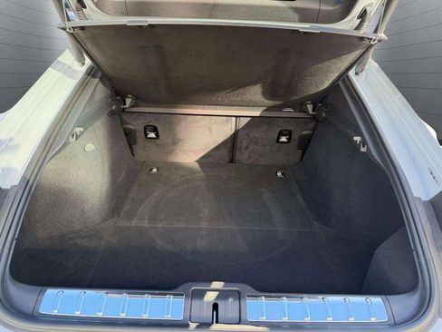 Used 2024 Porsche Panamera image 17