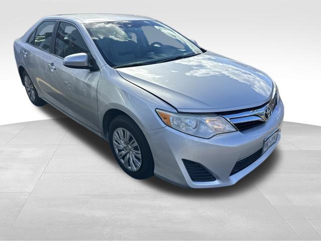 Used 2012 Toyota Camry LE FWD image 5