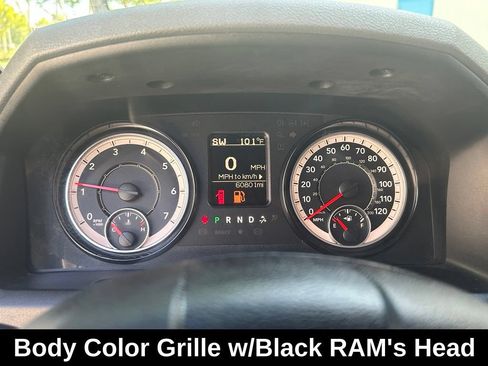 Used 2018 RAM 1500 Express RWD image 15