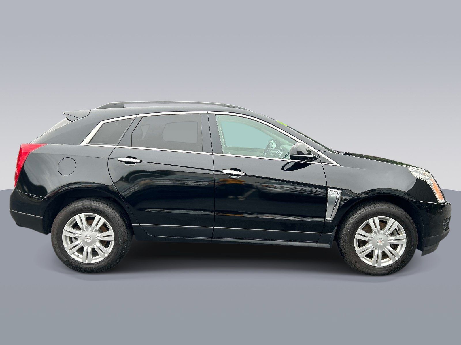 Used 2014 Cadillac SRX FWD image 2