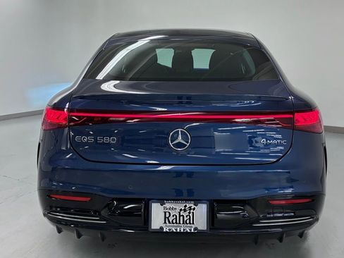 Used 2023 Mercedes-Benz EQS 580 4MATIC Sedan image 4