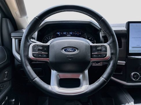 Used 2022 Ford Expedition Max XLT w/ Livery Package AWD/4WD image 11