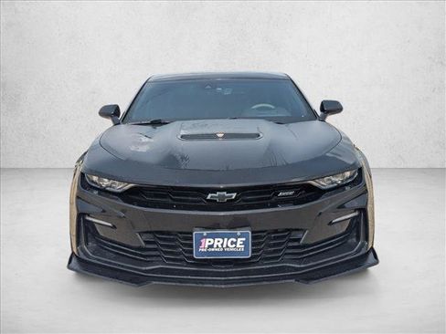 Used 2022 Chevrolet Camaro SS RWD image 2