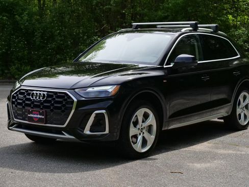 Used 2023 Audi Q5 2.0T Premium Plus w/ Premium Plus Package AWD/4WD image 6