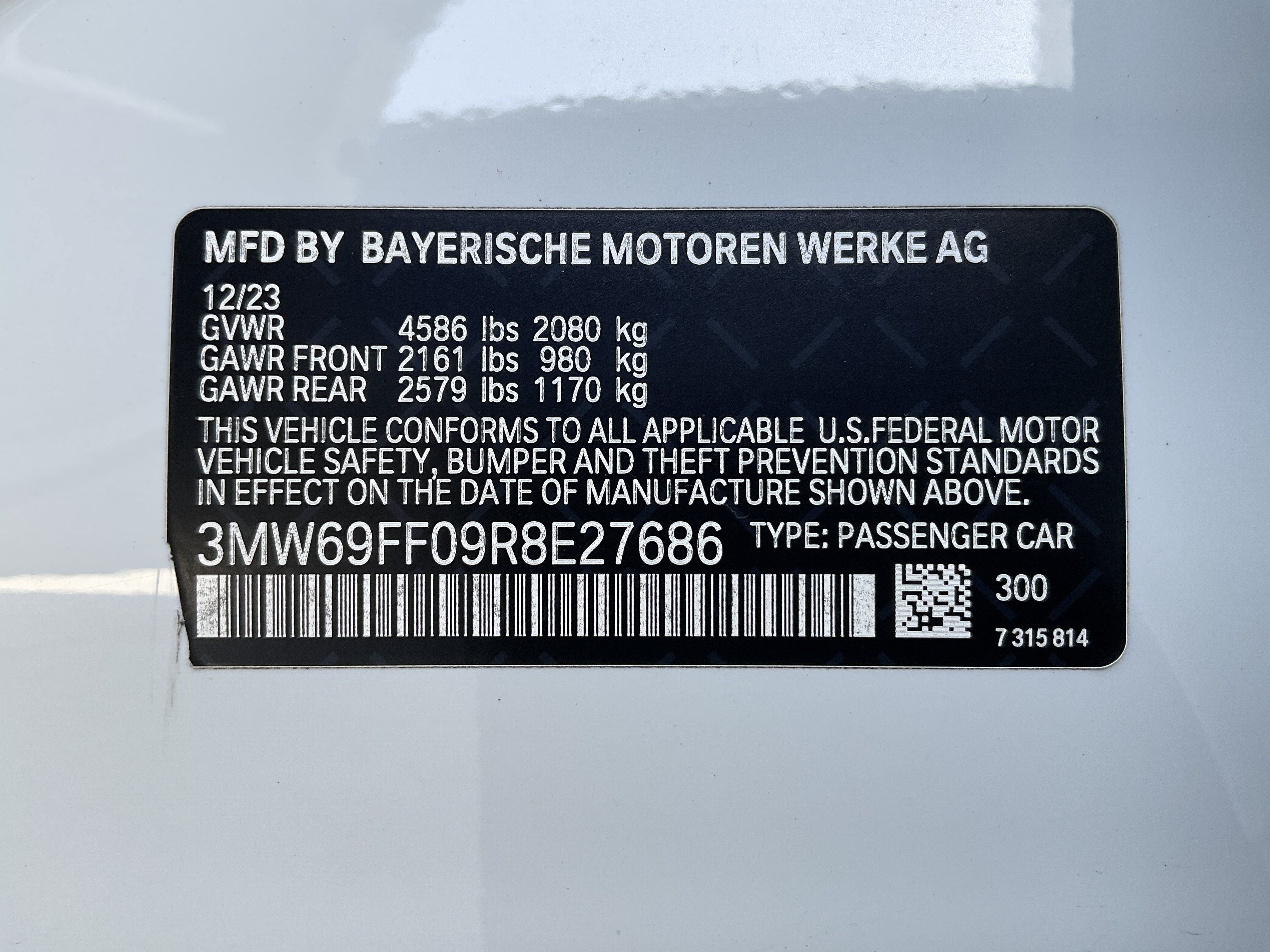 Certified 2024 BMW 330i Sedan w/ M Sport Package RWD image 39