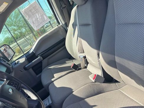 Used 2015 Ford F150 XLT RWD image 18