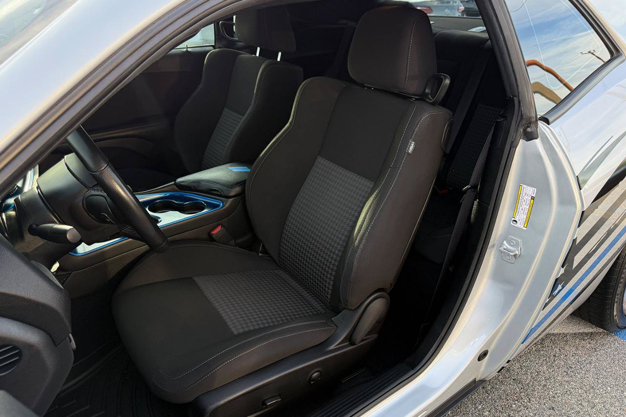 Used 2022 Dodge Challenger R/T RWD image 16