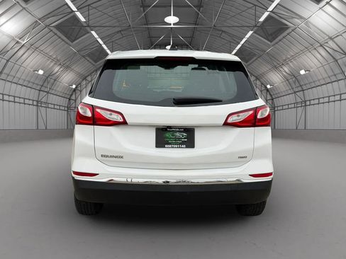 Used 2018 Chevrolet Equinox LS image 6