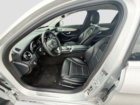 Used 2015 Mercedes-Benz C 300 4MATIC Sedan image 23