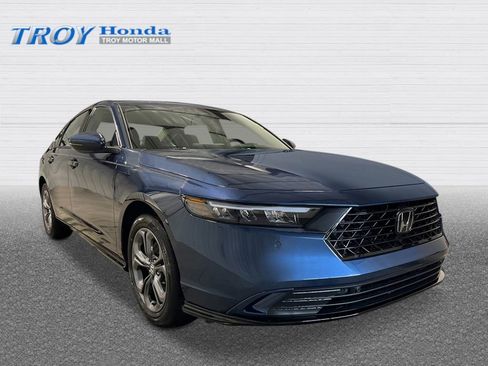New 2026 Honda Accord EX-L image 9