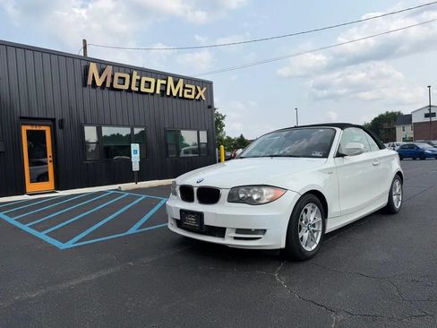 Used 2011 BMW 128i Convertible RWD image 2