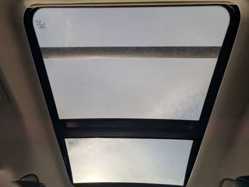 New 2025 Nissan Pathfinder Platinum w/ Cargo Package image 32