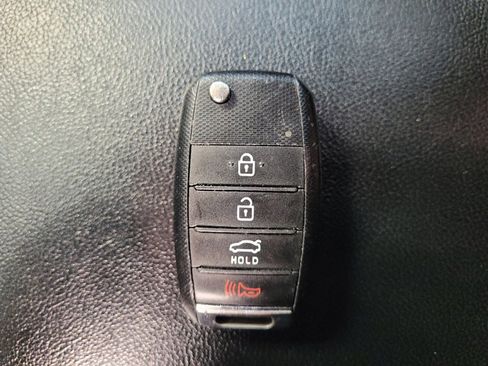 Used 2019 Kia Optima LX w/ LX 17" Wheel Package FWD image 32