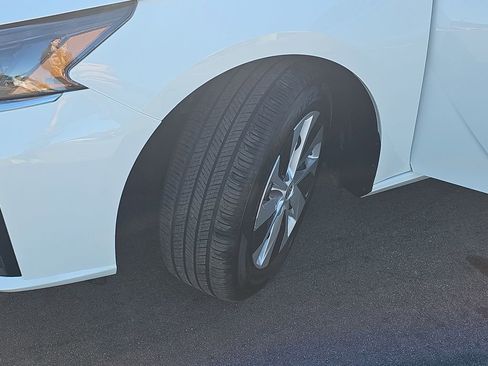 Used 2025 Nissan Altima 2.5 S image 35