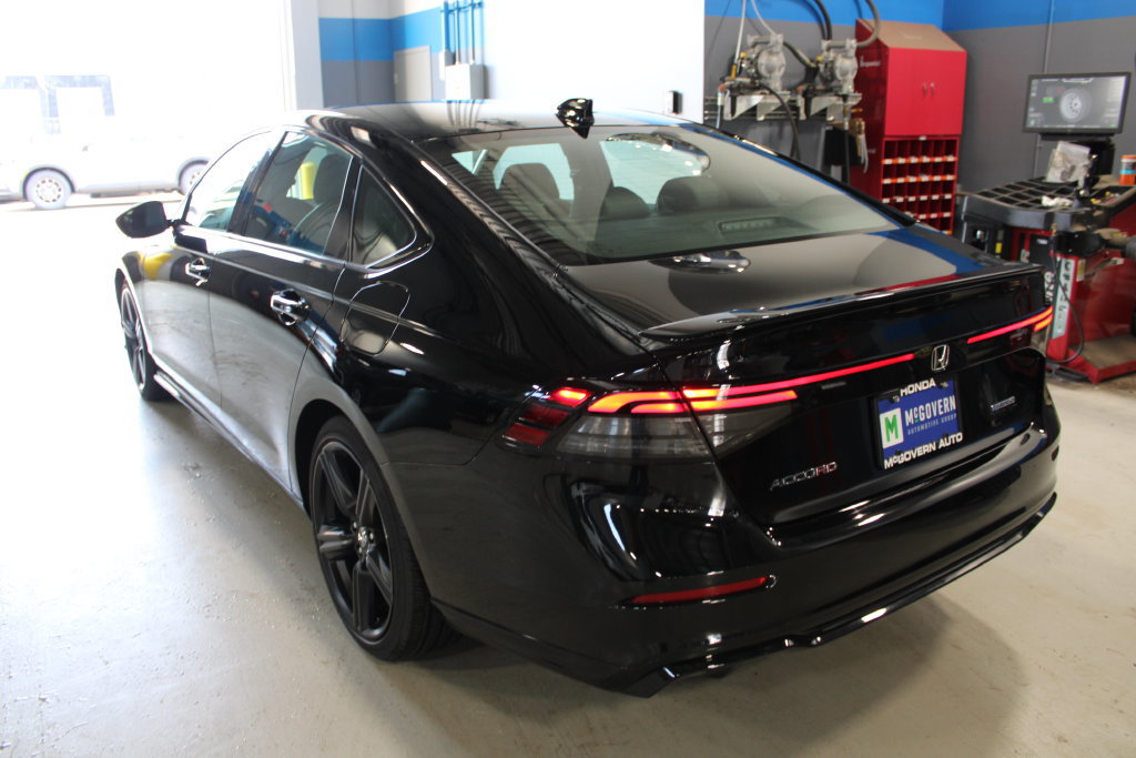 Used 2024 Honda Accord Sport image 27
