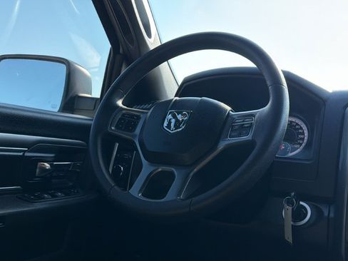 Used 2024 RAM 1500 Warlock RWD image 25