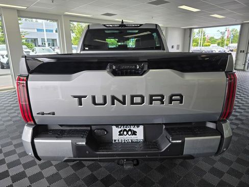 Used 2023 Toyota Tundra Platinum AWD/4WD image 4