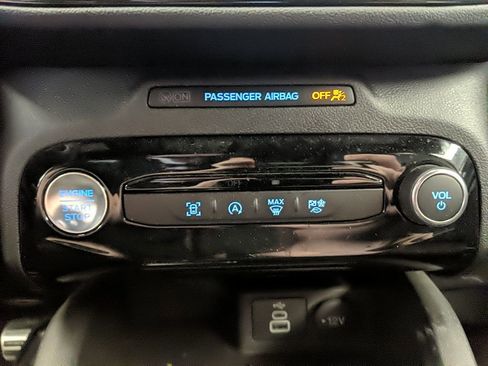 Used 2024 Ford Escape ST-Line w/ Tech Pack #1 image 20