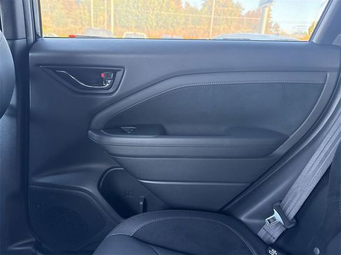 Used 2025 Subaru Forester Touring w/ Popular Package - Touring image 27