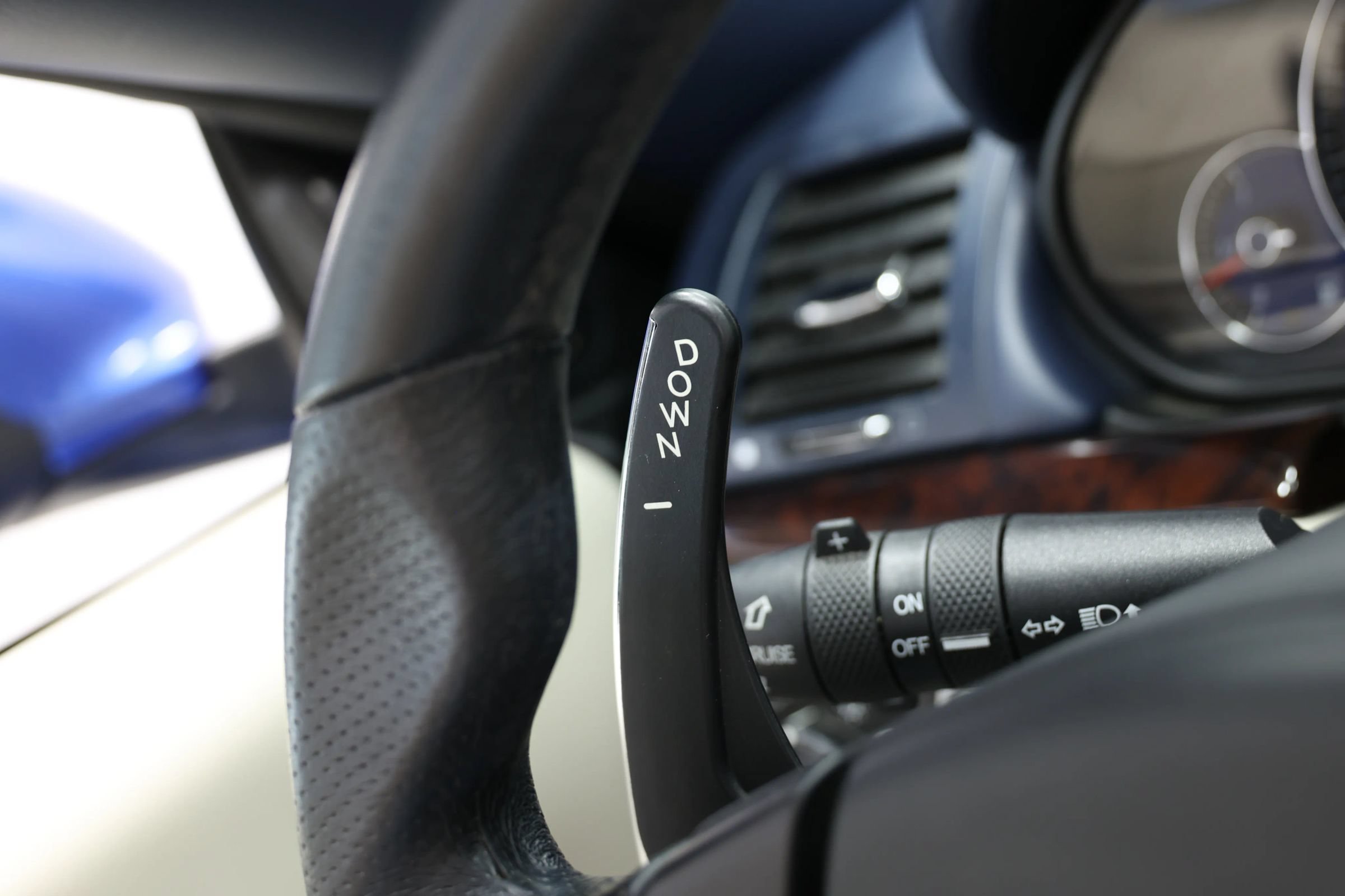 Used 2018 Maserati GranTurismo Sport RWD image 29
