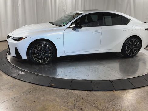 Used 2025 Lexus IS 350 F Sport image 5