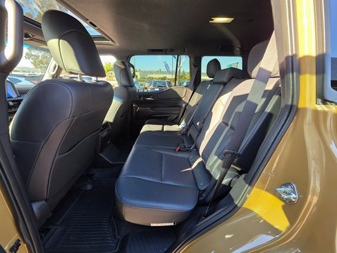 Used 2024 Toyota Land Cruiser image 18