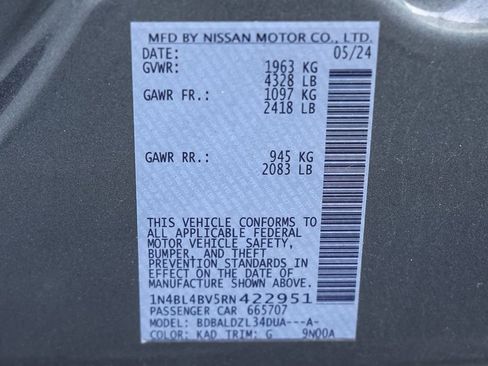 Used 2024 Nissan Altima 2.5 S FWD image 31