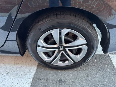 Used 2018 Honda Civic LX image 14