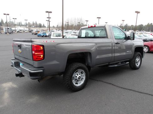 Used 2017 Chevrolet Silverado 2500 W/T AWD/4WD image 5