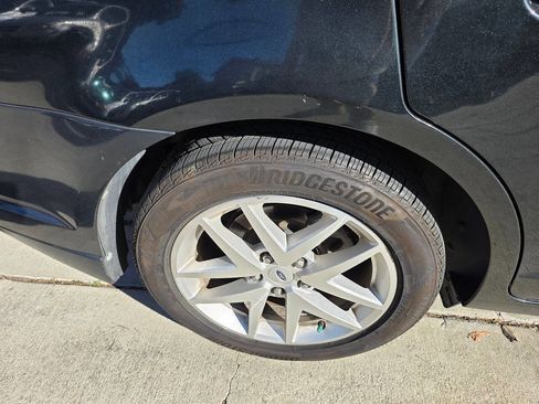 Used 2010 Ford Fusion SEL image 23