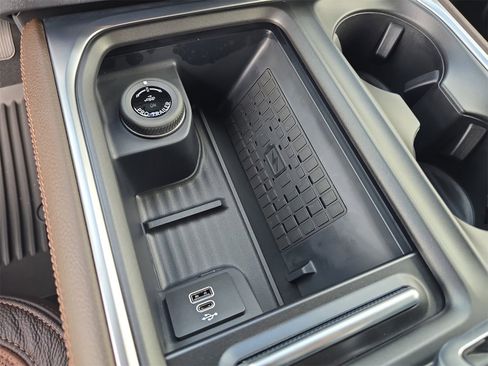 New 2025 Ford Expedition King Ranch image 22