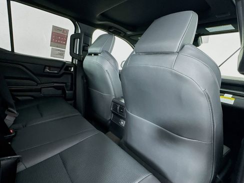 New 2026 Toyota 4Runner Limited AWD/4WD image 26