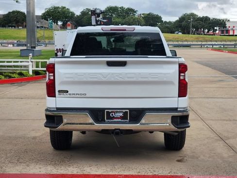 New 2026 Chevrolet Silverado 1500 W/T w/ WT Value Package AWD/4WD image 13