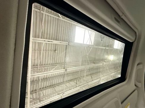 Used 2018 MAZDA MAZDA3 Grand Touring image 23