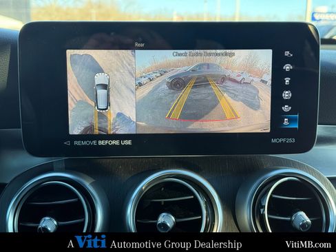 Certified 2022 Mercedes-Benz GLC 300 GLC 300 image 34