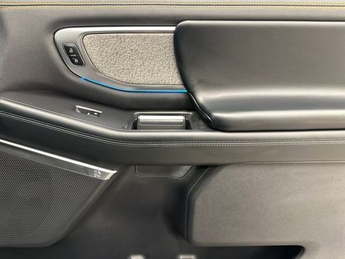 New 2026 Ford Expedition Tremor image 12