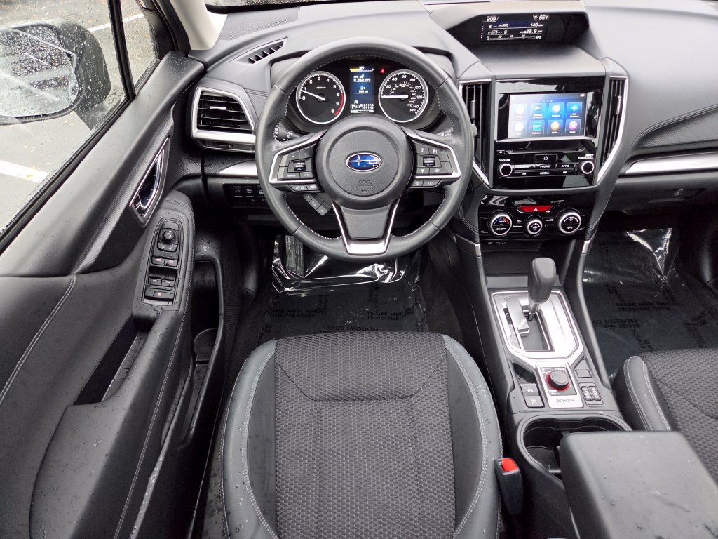 Used 2023 Subaru Forester Premium AWD/4WD image 31