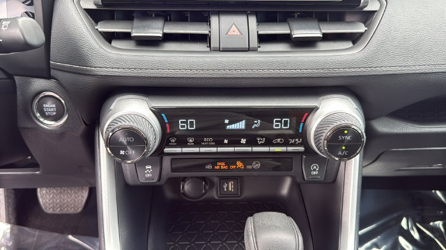 Used 2024 Toyota RAV4 XLE w/ Convenience Package FWD image 25