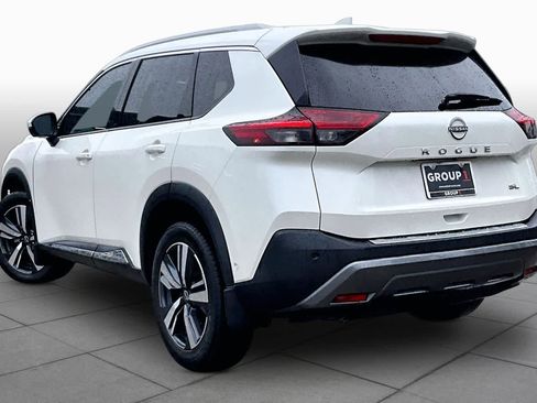 Certified 2023 Nissan Rogue SL w/ SL Premium Package FWD image 11