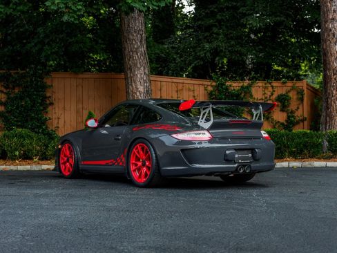 Used 2011 Porsche 911 GT3 RS RWD image 8